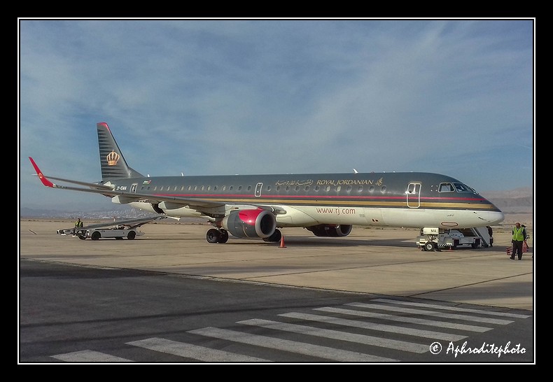 Royal Jordanian Embraer ERJ 195AR